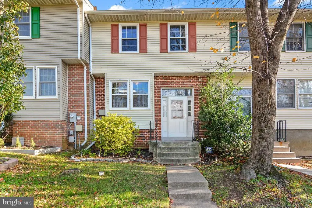 805 Joshua Tree Ct, Owings Mills