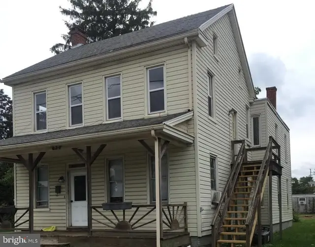 624 E Middle St, Hanover