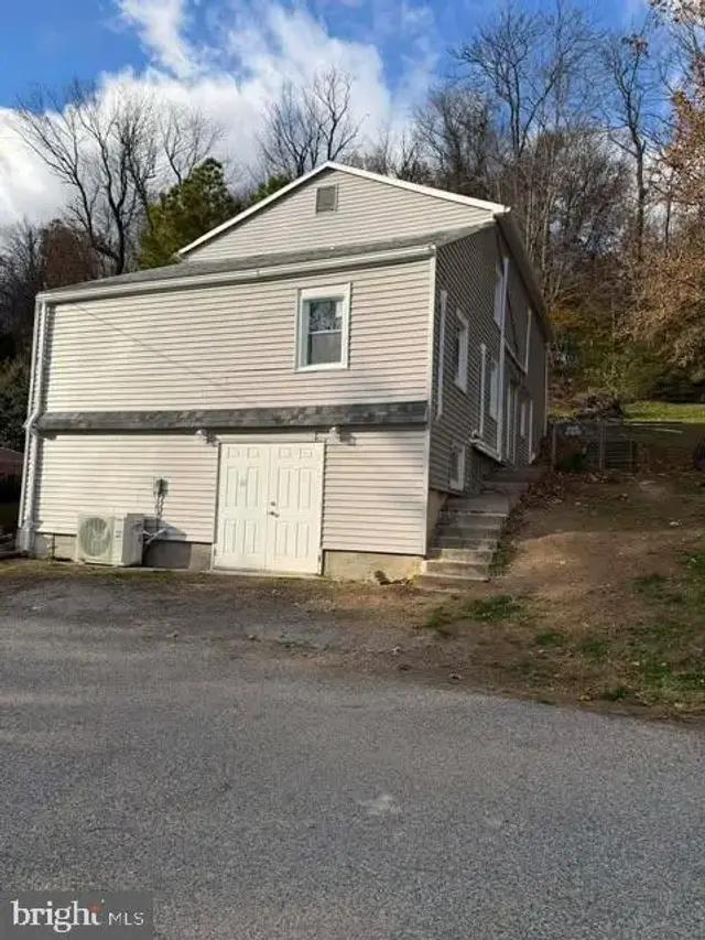 42 Water St, Windsor