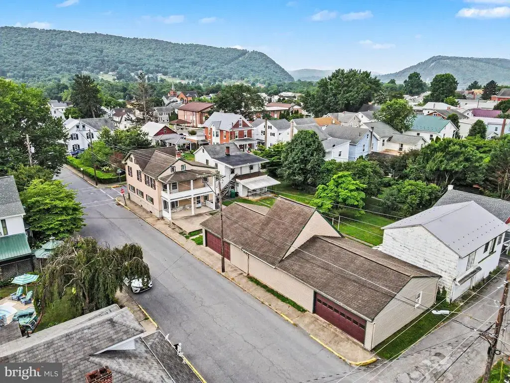 477 North St, MILLERSBURG