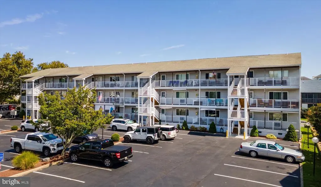 1406 Chicago Ave #306, Ocean City