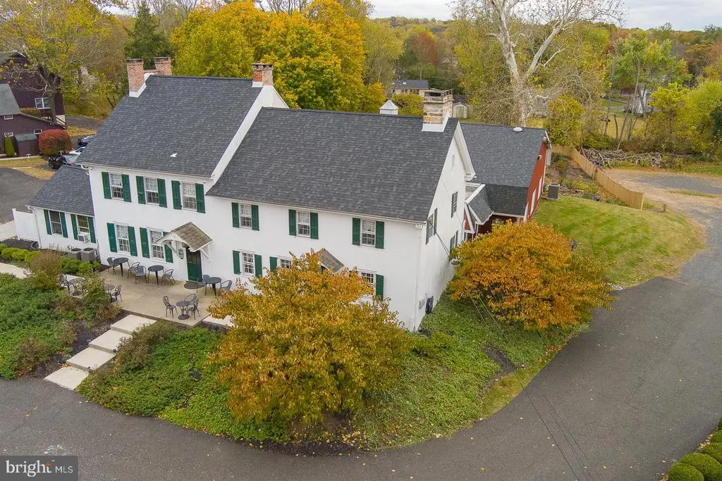 136 E Butler Ave, CHALFONT