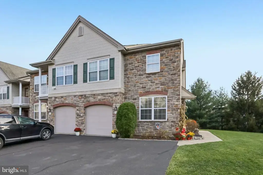 47 Sunrise Ct, FEASTERVILLE TREVOSE