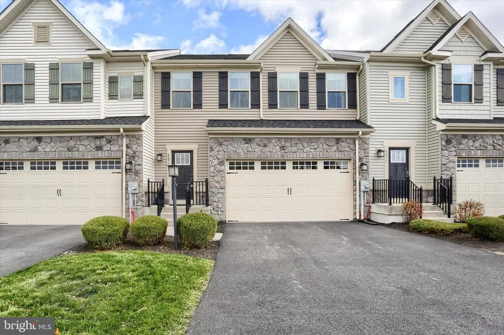 4273 Secretariat St, Harrisburg