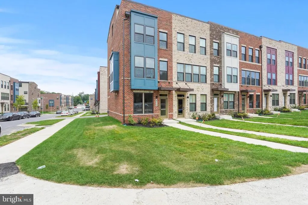 4770 Towne Square Blvd, Suitland