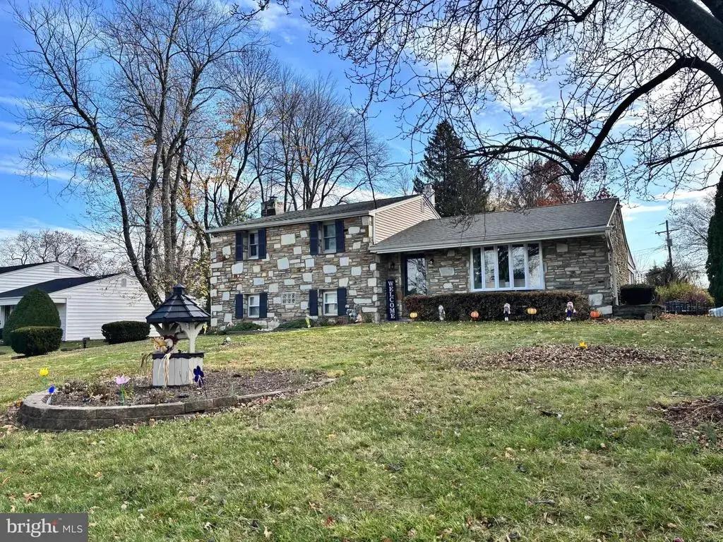 273 Holly Knoll Dr, CHURCHVILLE