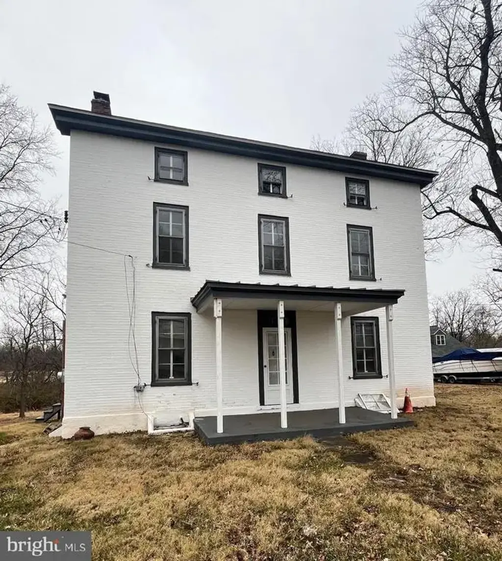 4595 County Line Rd, LINE LEXINGTON