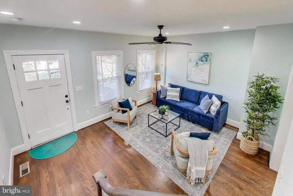 917 Hamlin St Ne, WASHINGTON