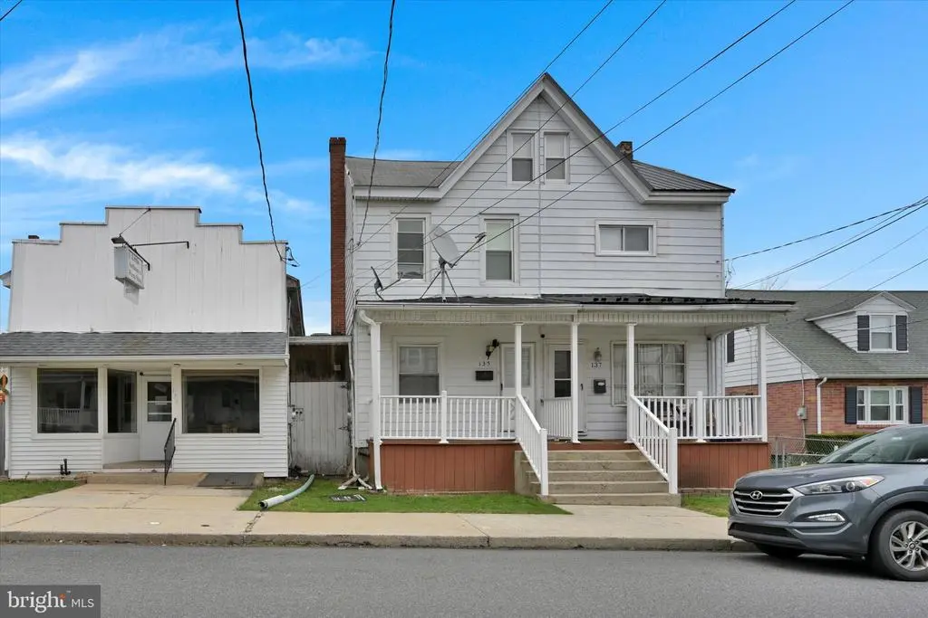 135 S 2nd St, FRACKVILLE