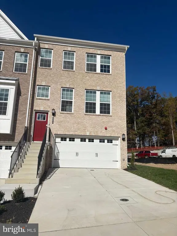 504 Downswing Rd, Baltimore