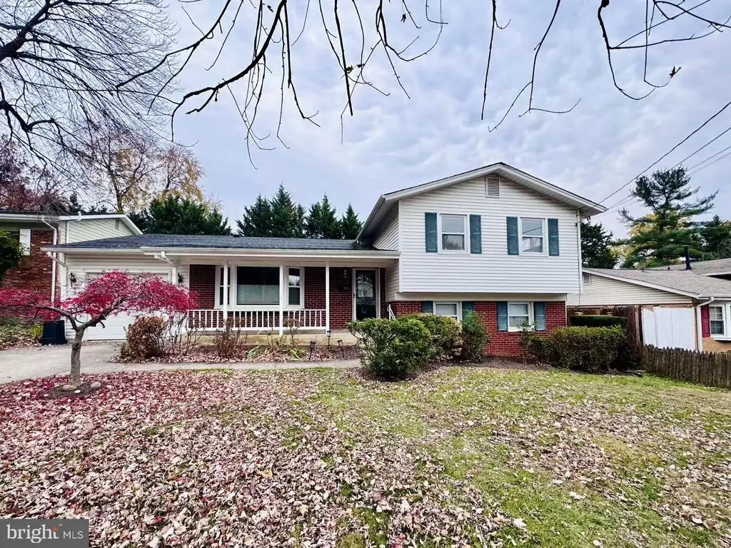 706 Carter Rd, Rockville