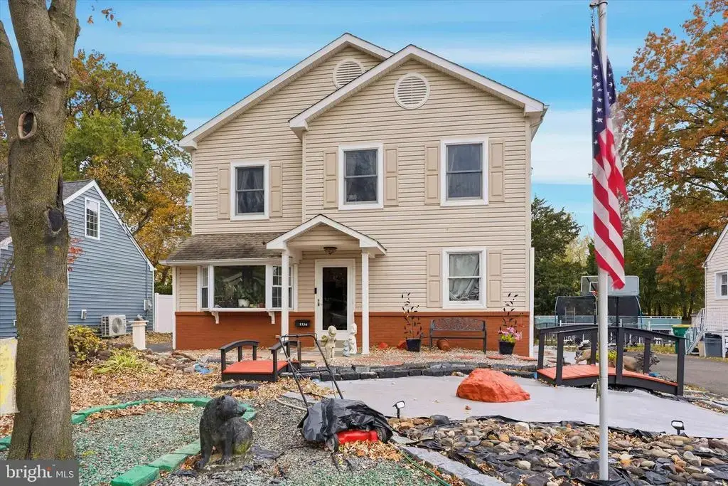 1156 Regina Ave, BENSALEM