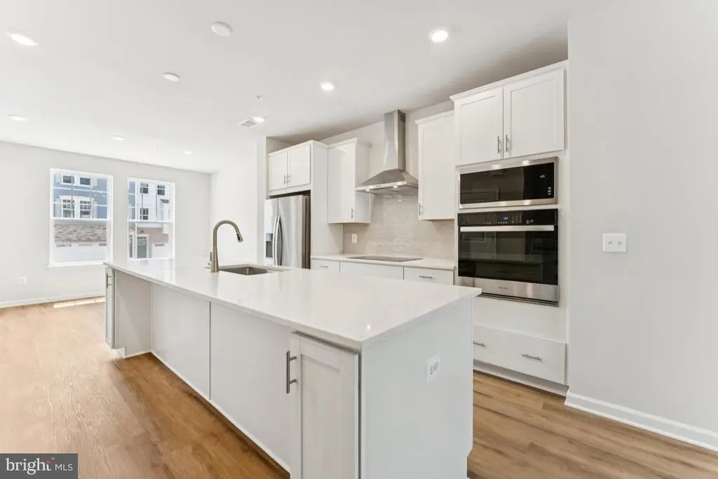 10173 Kings Grove Way, Damascus