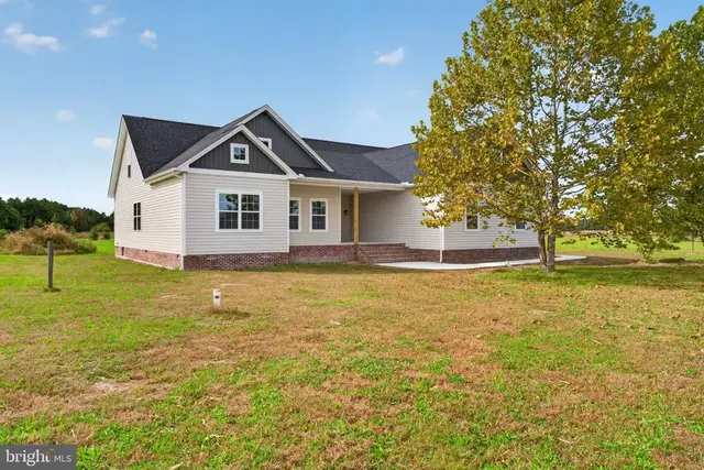22372 Concord Pond Rd, Seaford