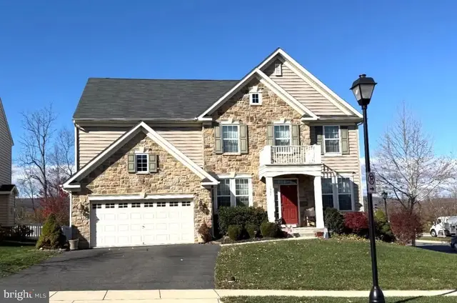 1900 Crestone Dr, Frederick