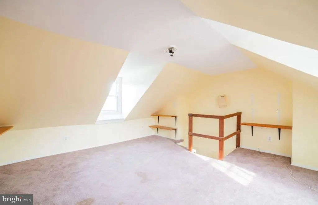 624 Stirling St, BALTIMORE