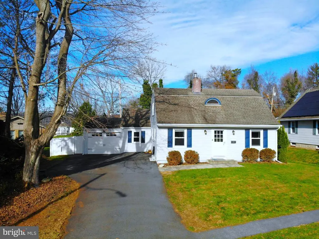 915 Birch Rd, Hellertown