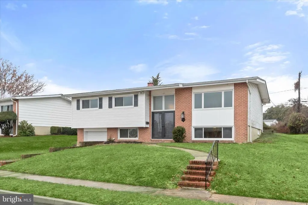 7449 Prince George Rd, Pikesville