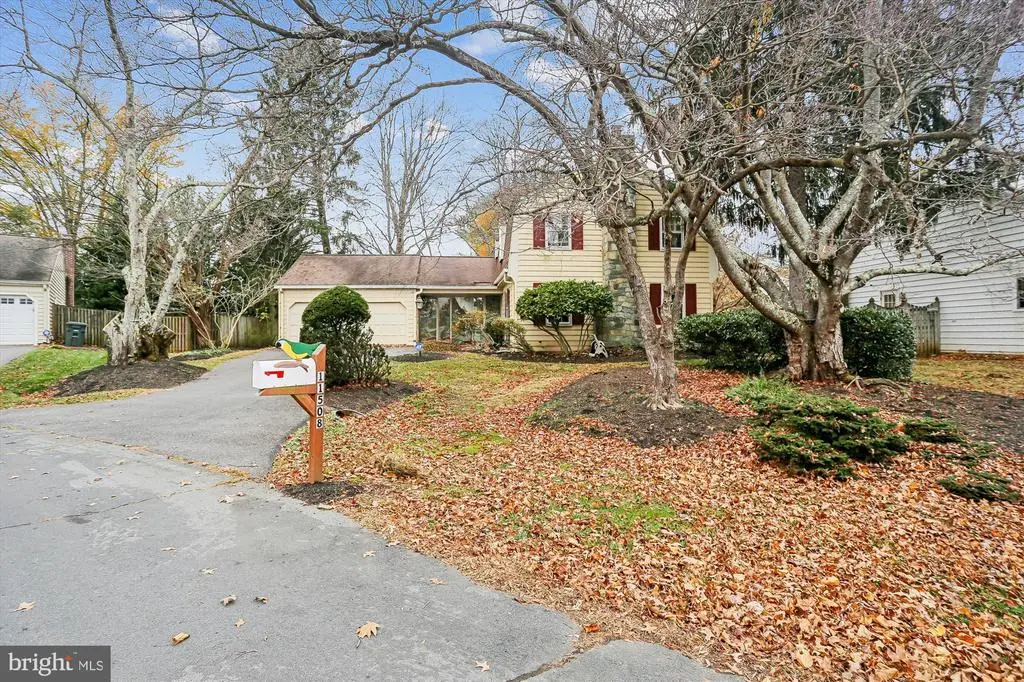 11508 Hornfair Ct, Rockville