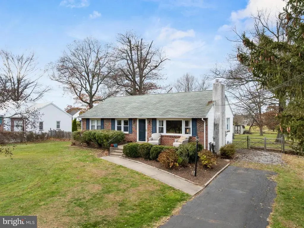 964 Route #113, SELLERSVILLE