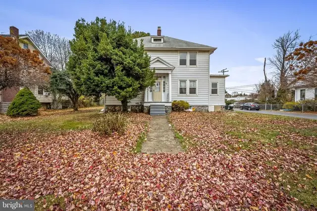 100 Clarendon Ave, Pikesville