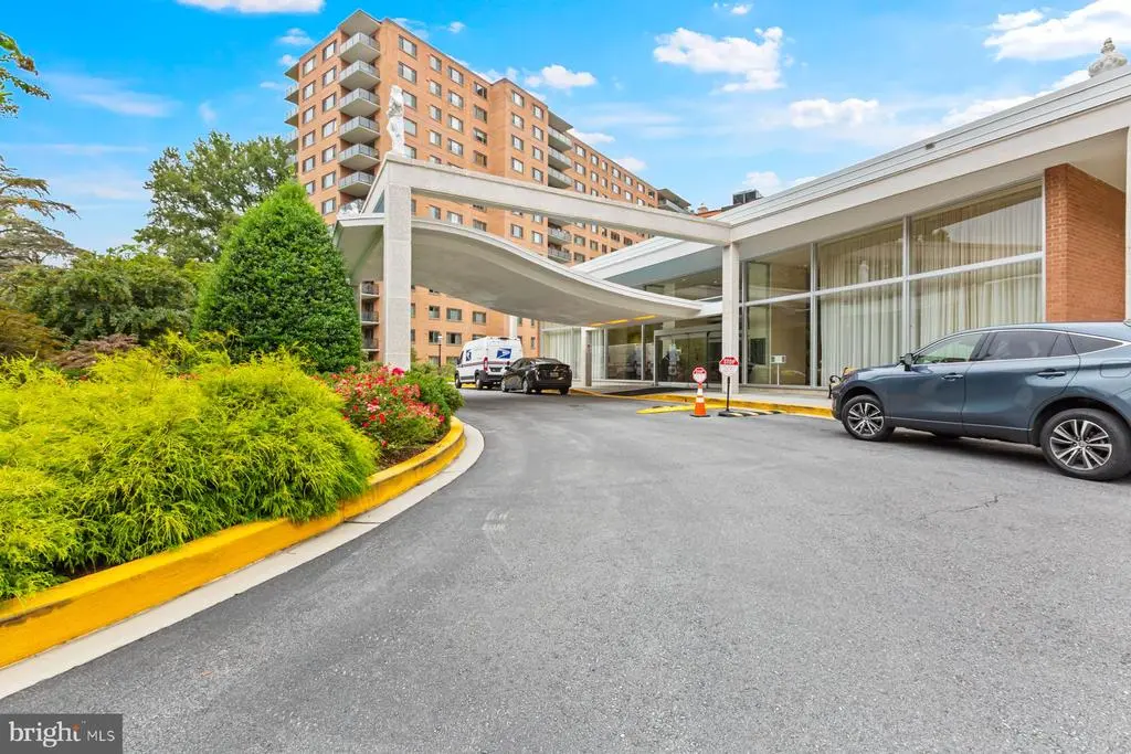 4201 Cathedral Ave Nw #801w, WASHINGTON