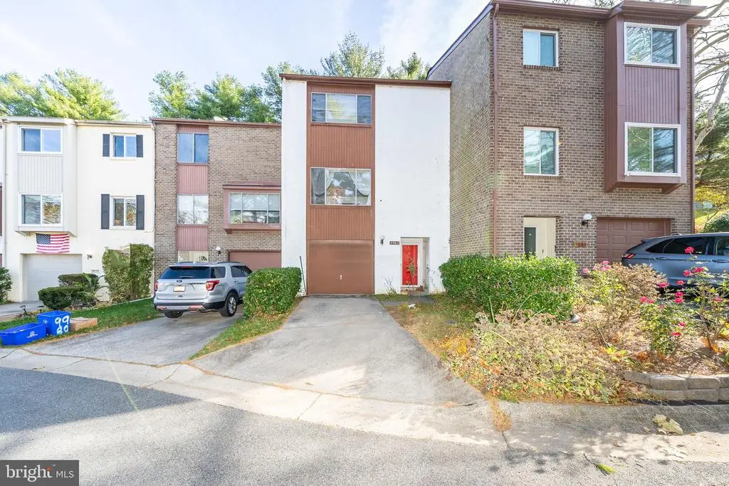 9982 Lake Landing Rd, GAITHERSBURG