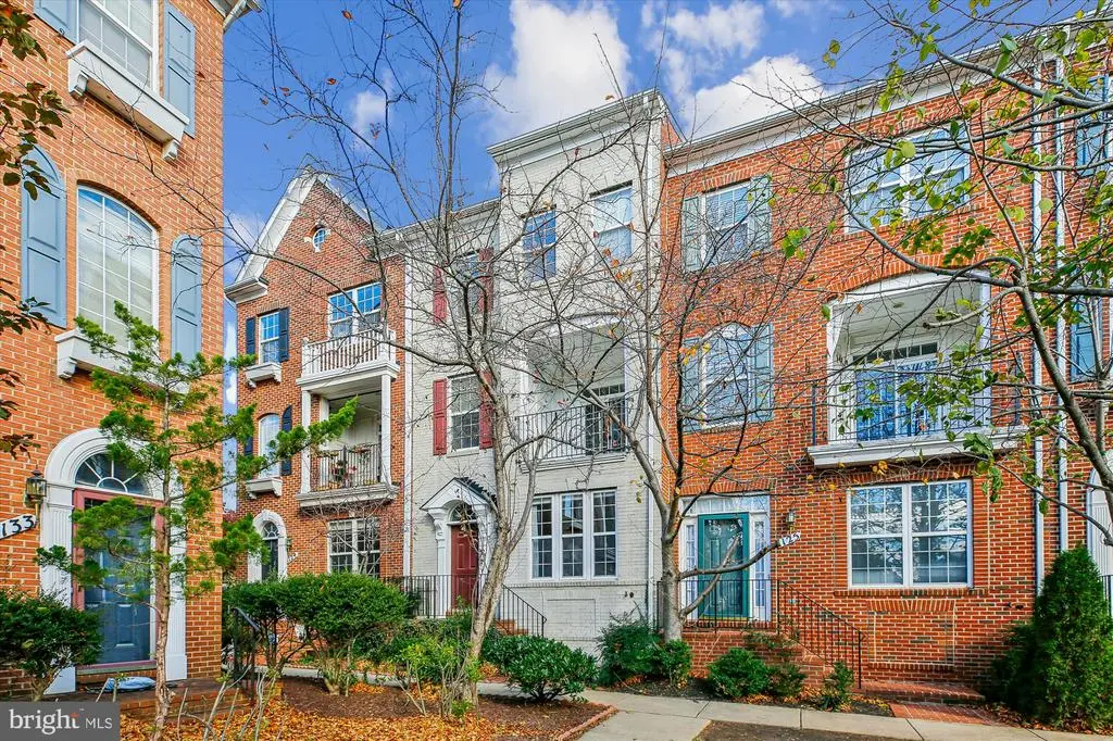 1127 Gaither Rd, Rockville