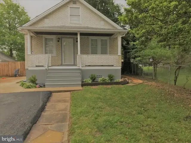 4204 Penn Ave, Baltimore