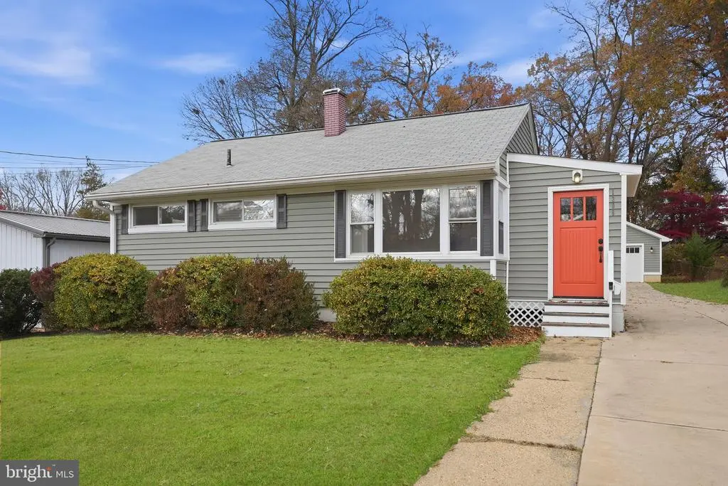 1306 Abbott Rd, Rockville