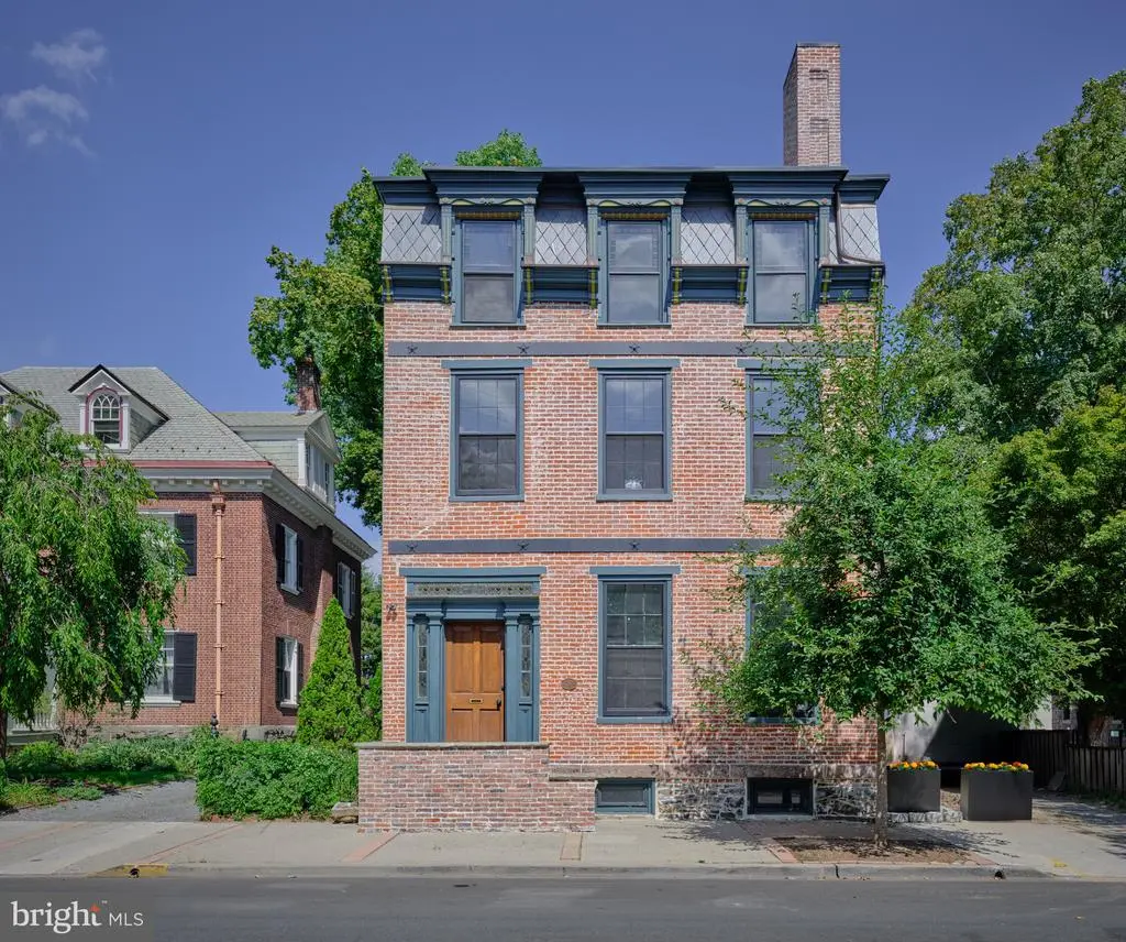 46 York St #1, Lambertville