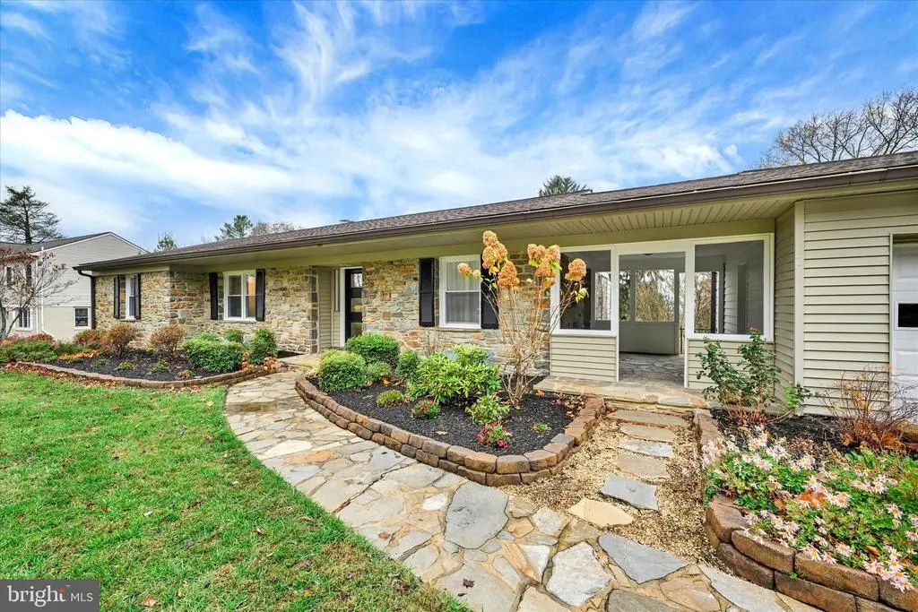 550 Hampton Ln, Towson