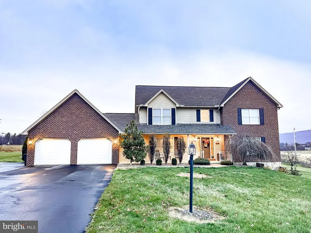 27 Copper Ln, Reedsville