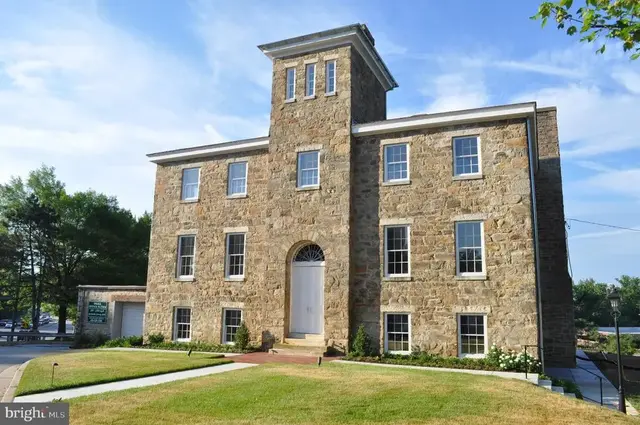 212 Bosley Ave, Towson