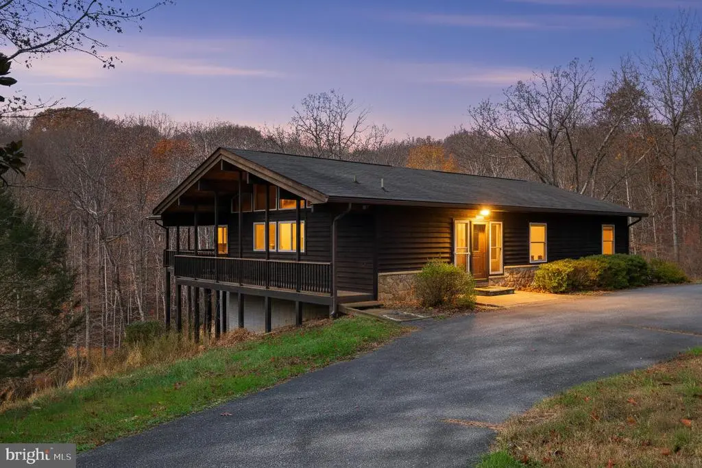 7170 Brooks Rd, Highland