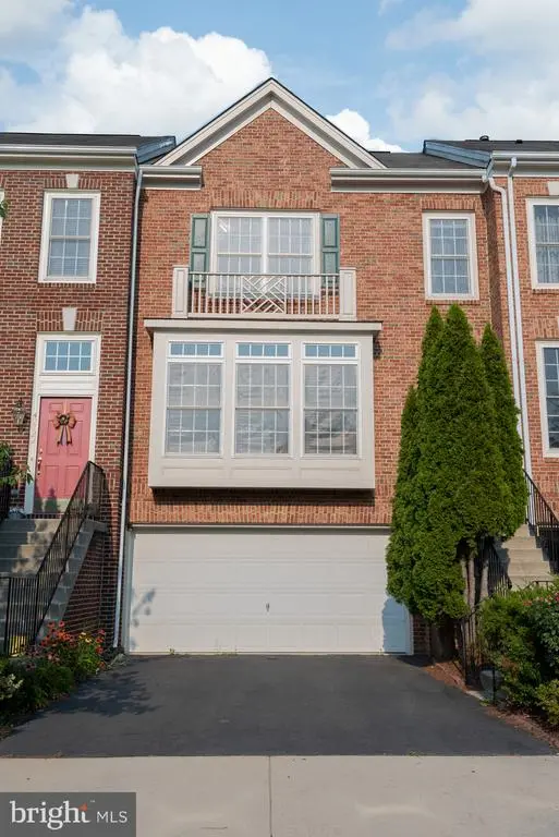 42724 Rolling Rock Sq, CHANTILLY