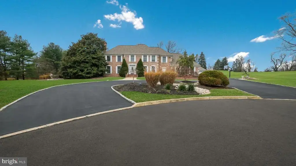 26 Breckenridge Dr, WARMINSTER