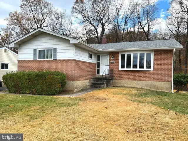 4729 Byron Rd, Pikesville