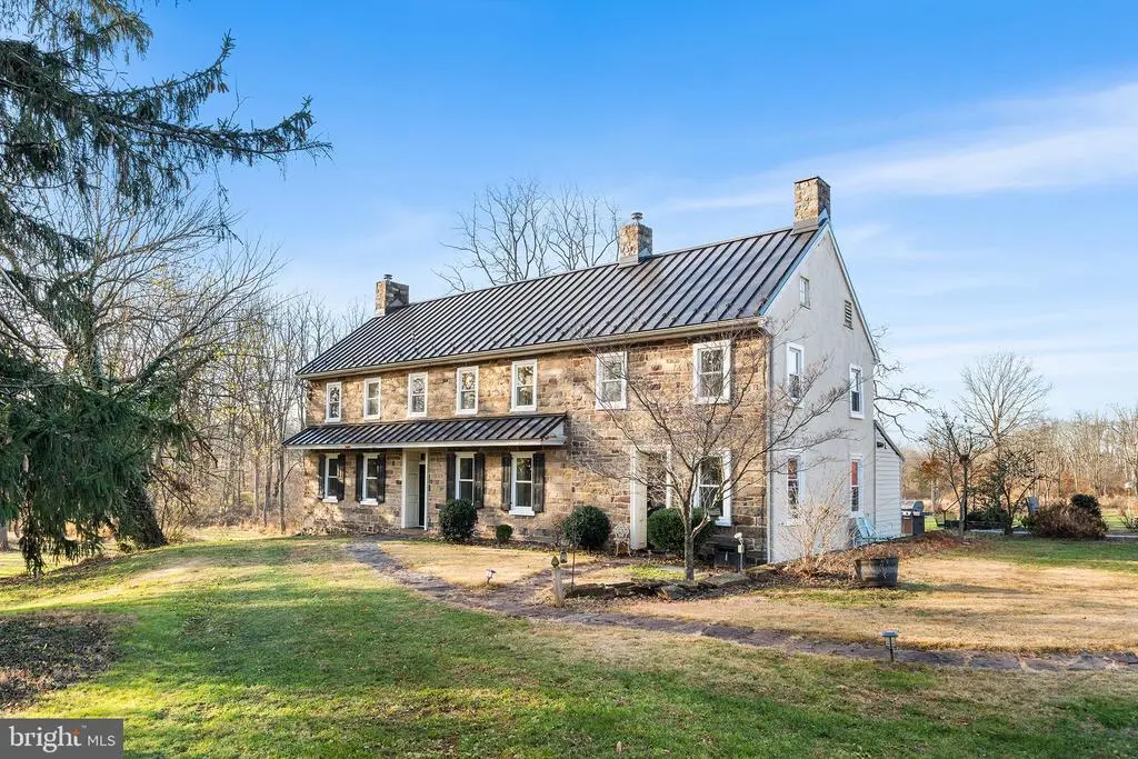 206 Twinbrook Rd, PERKASIE