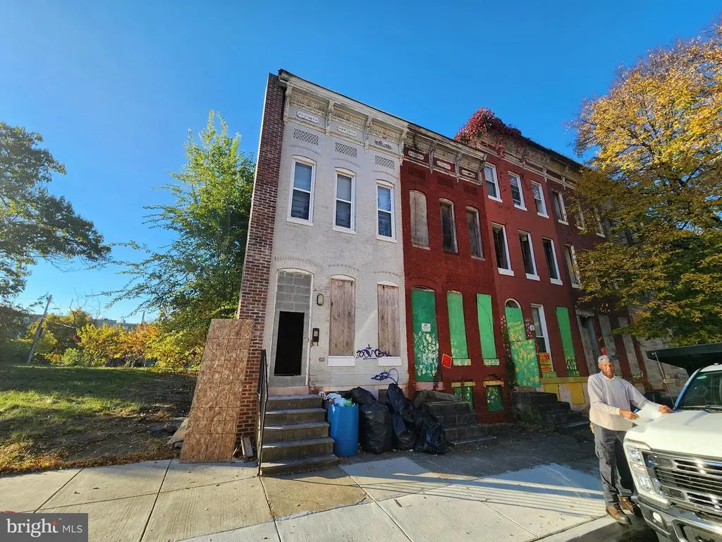 1319 Mosher St, Baltimore