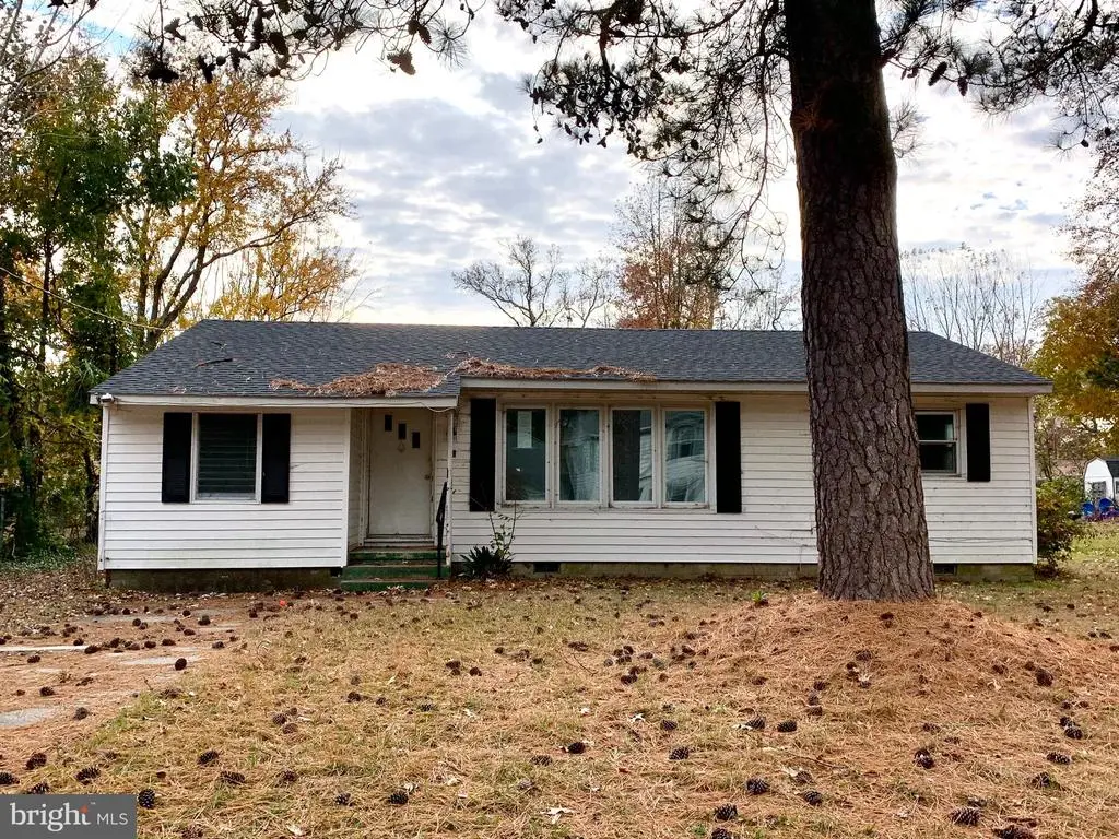 10 Bay View Ave, Cambridge