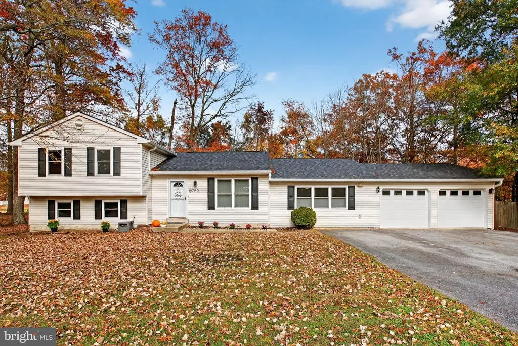 12720 Bar Oak Dr, Waldorf