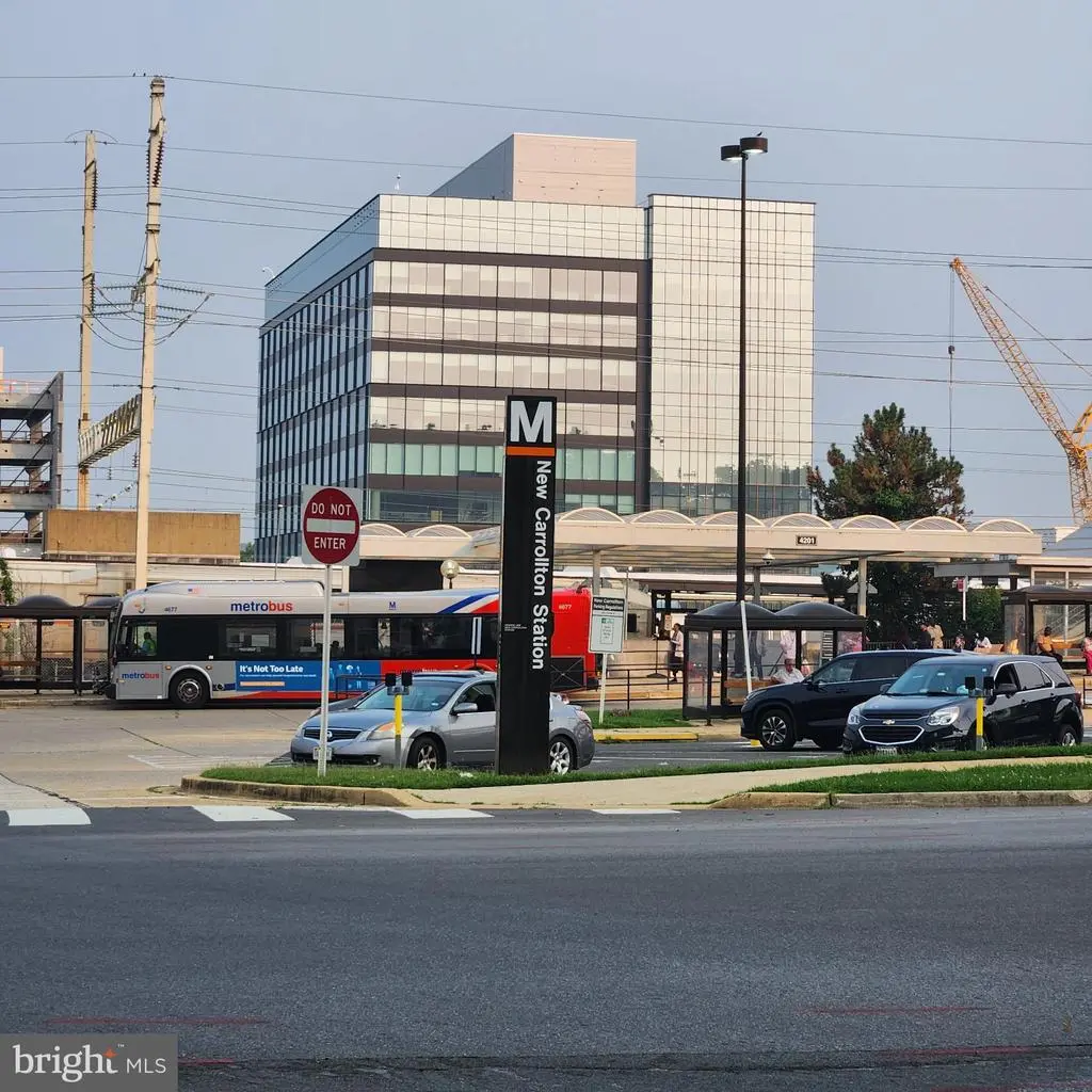 4126 Hanson Oaks Dr, Hyattsville