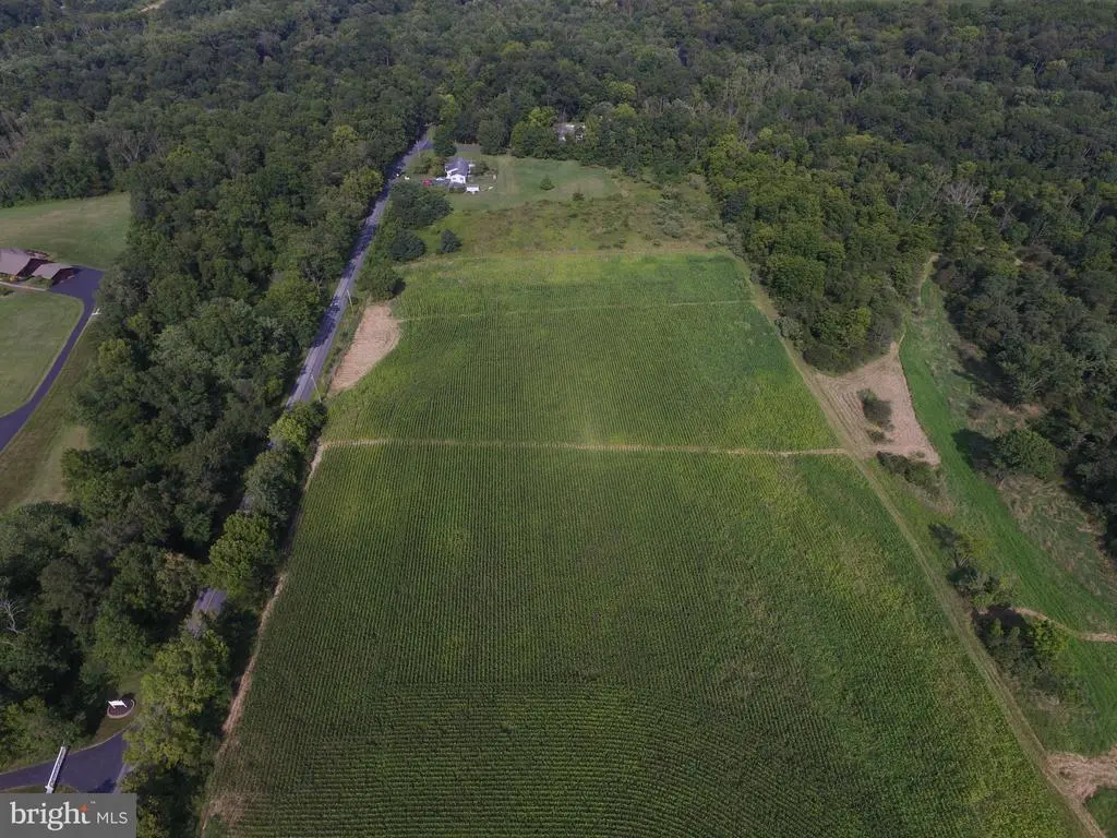 250 Willow Mill Park Rd, Mechanicsburg