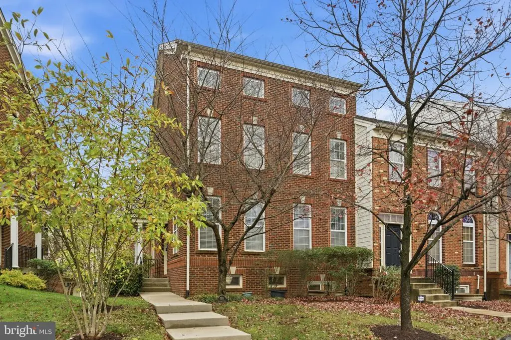 7611 Elmcrest Rd, Hanover