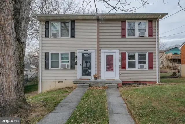1330 Monroe Ave, Front Royal