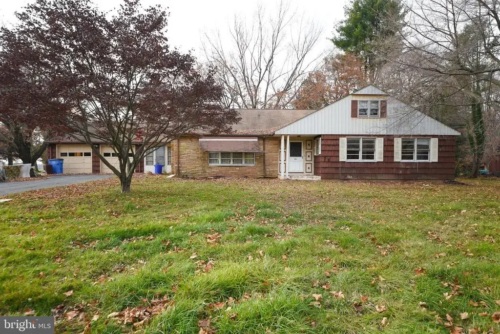 1 Sunnyside Ln, YARDLEY