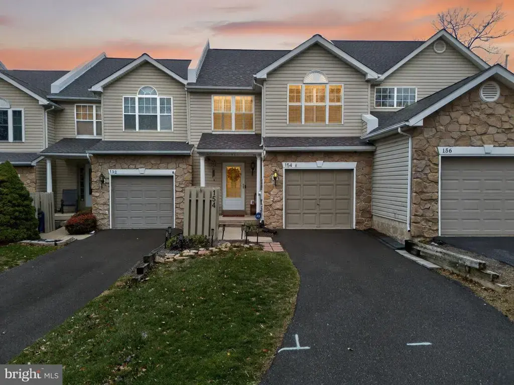 154 Galway Cir, CHALFONT