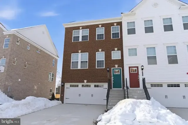 1722 Water Crossing Rd, Baltimore