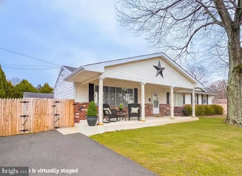 599 Panther Rd, WARMINSTER